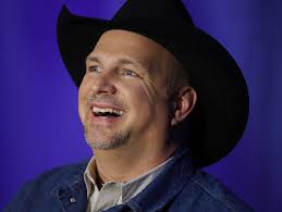 Garth Brooks says he's coming out of retirement