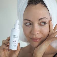 Eyesential under eye enhancer by First Cosmetics Ltd Reviews