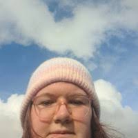 1700+ "Leja" profiles