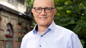 Gemeinsam und mit Weitblick die AHV retten»