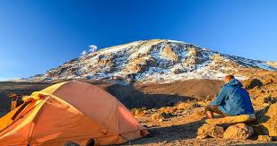 Indiferent de orașul în care alegeți să vă petreceți vacanța, timpul petrecut la munte vă va permite să vă bucurați de viața sălbatică și să evadați din agitația cotidiană. Care Au Fost Cele Mai Scumpe Vacante Ale Romanilor In 2019