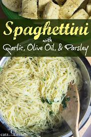 Spaghettini With Garlic Olive Oil Parsley Catz In The Kitchen Catzinthekitchen Com Comfortfood Pasta Recipes Parsley Recipes Recipes