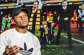 Fondé en 1923 sous l'appellation fc winterslag, le club, porteur du matricule 322, fusionne en 1988 avec le waterschei thor pour former l'entité actuelle. Op Bezoek Bij Christian Kabasele Ex Krc Genk In Watford Het Belang Van Limburg Mobile