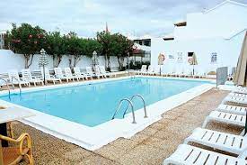 The nearest supermarket is a 3 minute walk away and a larger one just a 5 minute walk away. Dreamvacationweek Com Resort Directory Diamond Club Maritima