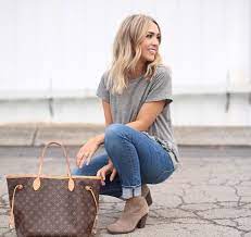 Alexandrea garza is an american fashion youtuber, beauty expert, cosmetologist, as well as a professional makeup artist. Alexandrea Garza