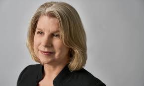 Donna Izzo's Instagram, Twitter & Facebook