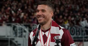 Football player infobox playername = lukas podolski. Podolski Pinpoints The One Thing He Deserved In Stop Start Arsenal Tenure