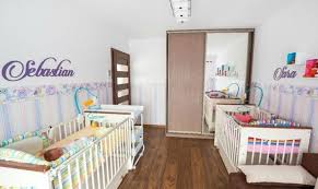 Kinderzimmer Zwillinge Kinderzimmer Fur Zwillinge Kinderzimmer Ideen Zwillinge Ideen Madchen Junge Dekoration Mo Kinder Zimmer Kinderzimmer Haus Dekoration