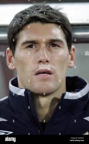 Owen barry hi-res stock photography and images