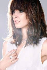 How To Nail The Medium Length Hair Trend Hair Styles Thick Hair Styles Medium Hair Styles