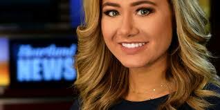 Isabelle Hanson's Instagram, Twitter & Facebook