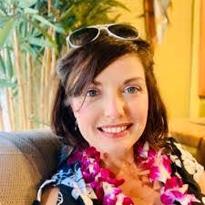 Donna Pirrone's Instagram, Twitter & Facebook