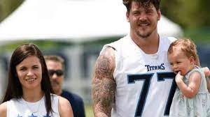 Is Taylor Lewan Gay? Is There Any Hint For That?