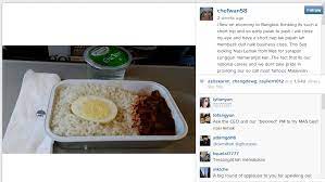 If that is a little too adventurous, it makes a great weekend dinner for friends. Nasi Lemak Resepi Chef Wan