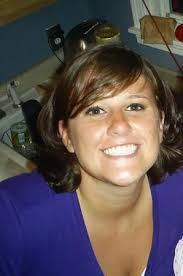 Lesley Heck's Instagram, Twitter & Facebook