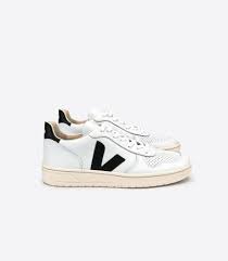 Vêtements | femmes 191 résultats pour 'basket blanche'. Meghan Markle Elle Porte Des Baskets Francaises Ecolo Et Au Prix Abordable Baskets Blanches Chaussure Veja Basket Veja