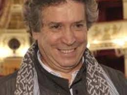 Dragone: costretto a lasciare,<br/> il Cda vuole un evento casalingo