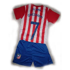 Les maillots domicile de l'atlético madrid sont toujours rayés avec ces deux couleurs, et le maillot de cette saison n'en est pas l'exception. Maillot De Foot Atletico Madrid Griezmann Short France Prix Pas Cher Cdiscount