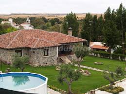 El municipio de olite, en la localidad de navarra, está rodeado de naturaleza y sierra. Casa Olivo Casa Rural En Saelices El Chico Salamanca