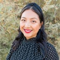 Alex Monie's Instagram, Twitter & Facebook