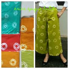 Free shipping every day at jcpenney®. Contoh Baju Long Dress Kain Jumput Simply Outer Palembang Traditional Cloth Jumputan Gaun Gaun Renda Batik Dengan Desain Lebih Lebar Pada Bagain Bawahnya Namun Tetap Terlihat Langsing Berkat Aksen Kain