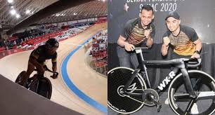 Bakal beraksi dalam acara keirin, dua pelumba basikal trek negara pikul tugas berat. Ga7ptkq4qcc83m