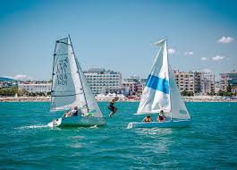 Dal 14 marzo al 1 maggio per. Home Club Nautico Riccione