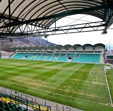 Jetzt eine riesige auswahl an gebrauchtmaschinen von zertifizierten händlern entdecken. Coronavirus Slowakischer Fussballmeister Msk Zilina Ist Pleite Welt