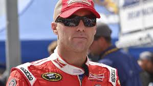 The following is a list of drivers who are currently competing in a series sanctioned by the national association for stock car auto racing (nascar). Mufq5h6ildtr M
