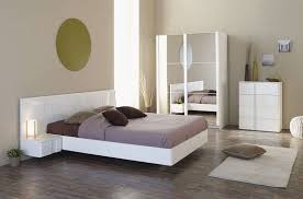 Esthétique et pratique, ce lit astucieux dispose d'un large coffre de rangement ! Epingle Sur Conforama
