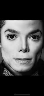 They say your eyes are the window to your soul 🖤