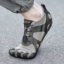 Us 135 35 Vibram Fivefingers V Alpha Hot Sale Design Rubber With Five Fingers Outdoor Slip Resistant Breathable Light Weight Shoe For Men In Running