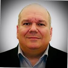 A determination that started early this year, combined with a 12 week plan,  just materialized few days ago. In a group of 12 individuals, including my  wife Evelin Pino, we were able