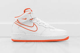 Nike Air Force 1 Mid Black White Swoosh The Nike Air Force 1 Mid Receives A Terra Orange Outline Colorway Nike Air Force White Nike Nike Air Force High