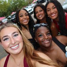 Amaya (@amayaross12) • Instagram photos and videos