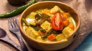 Olahan menu tahu dan tempe yang disukai banyak orang, tahu tempe kriuk sambal penyet. Menu Ramadan Hari Ini Ayam Penyet Sambal Bawang Es Timun Suri Dan Gulai Tahu Kacang Panjang Lifestyle Fimela Com