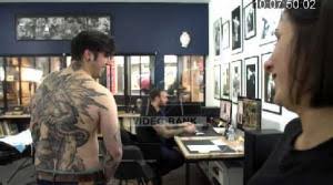 Grand Format Tatouage Le Phenomene Mondial M6 Video Bank