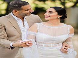 نجم الأهلي الشاهد الأول على عقد قران محمد فراج وبسنت شوقي (فيديو). Qhmpd Prxqa3zm