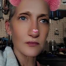 Brenda Barley's Instagram, Twitter & Facebook