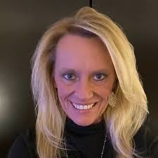 Lori Jarvis's Instagram, Twitter & Facebook