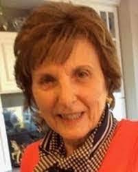 Beverly Lapolla's Instagram, Twitter & Facebook