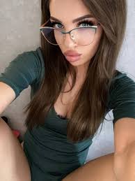 Molly Little - Fleshbot