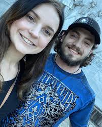 Katie Hutzenbiler (@katie.hutz) • Fotos y videos de Instagram