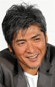 吉川晃司風 な ワケは無い ヘアスタイル メンズ 40代 白髪ヘア 髪型 メンズ