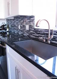 Decoration De Cuisine Noir Et Blanc Blanc Cuisine Decoration Decorationchambre Decorationcocooning Cuisine Moderne Cuisine Moderne Blanche Cuisines Design