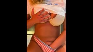 Leaked Onlyfans Free Busty Teen Plays with her Tight Pussy when BF is away