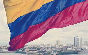 Como dijimos anteriormente el 20 de julio se celebra el día de la independencia de colombia, en todo el país este día se realizan múltiples desfiles en horno a este día, en el cual participan las fuerzas militares como ejercito nacional, fuerza aérea, infantería de marina, así como también la policía. Dia De La Independencia De Colombia Origen Y Por Que Se Celebra El 20 De Julio