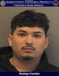 Ulises Herrera De la Rosa es detenido por abuso a una chica adolescente