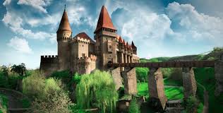Cu siguranta cei mai multi dintre noi au auzit de castelele bran si peles care, desigur, se regasesc pe aceasta lista. Trei Castele Din Romania Propuse Pe Lista Celor Mai Frumoase Castele Din Lume Ivisit Ro