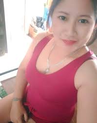 Monga ine moderator, getting ready to moderate bloodline party 😹💔